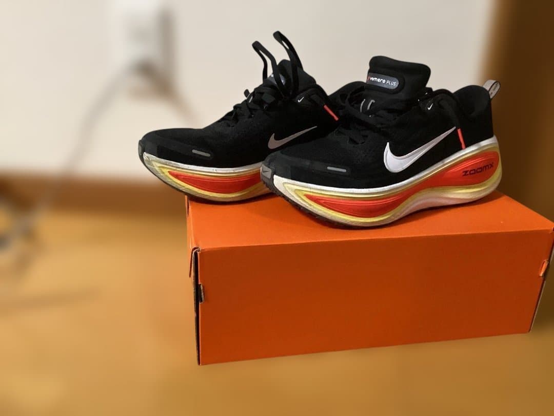 NIKE ボメロプラス ラン 26.0cm