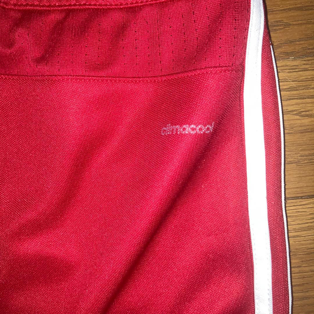 adidas トラックスーツ