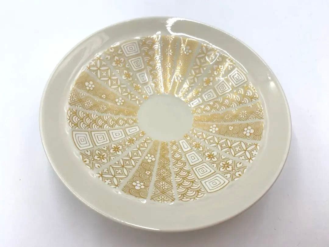 【☆希少なお品☆】【新品】有田焼徳幸窯　錦クリーム釉地紋尽くし浅蓋物