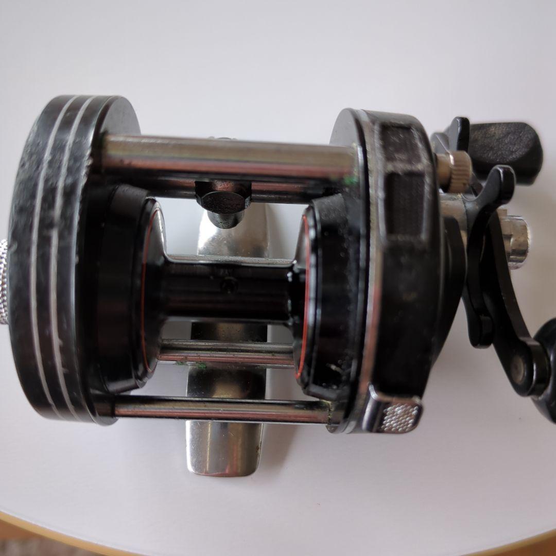 Daiwa GS-2000 ベイトリール 黒