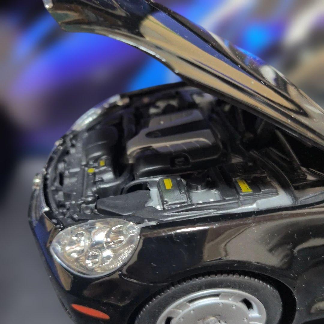ミニカー Maisto 1/18 Lexus SC430