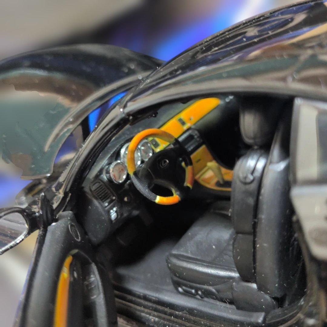 ミニカー Maisto 1/18 Lexus SC430