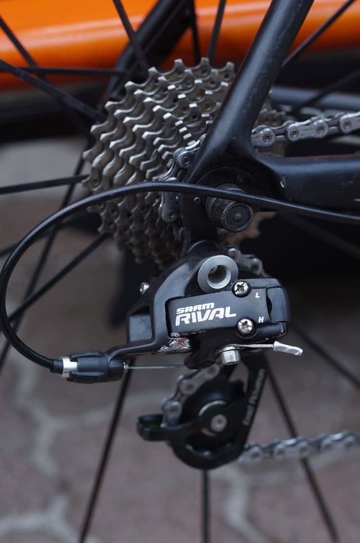 キャノンデール　supersix　SRAM Rival 組 Tチューブ補修 52