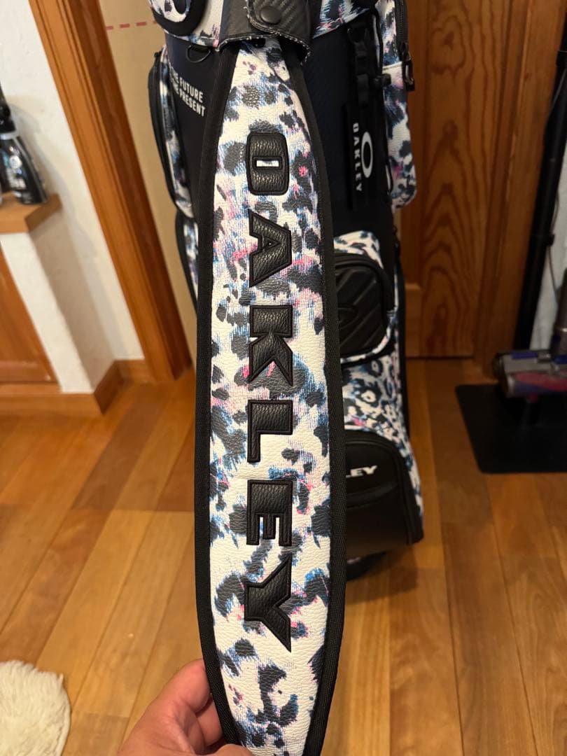 オークリー　9.5型　OAKLEY キャディバッグ　スカル
