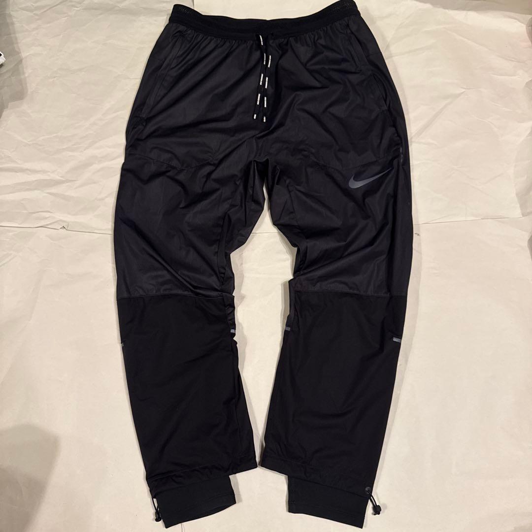 ナイキ 新品未使用 スウィフト シールド ランニングパンツ(ブラック/M)