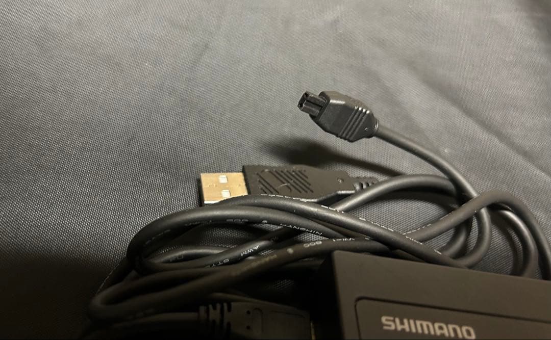 シマノdi2充電器