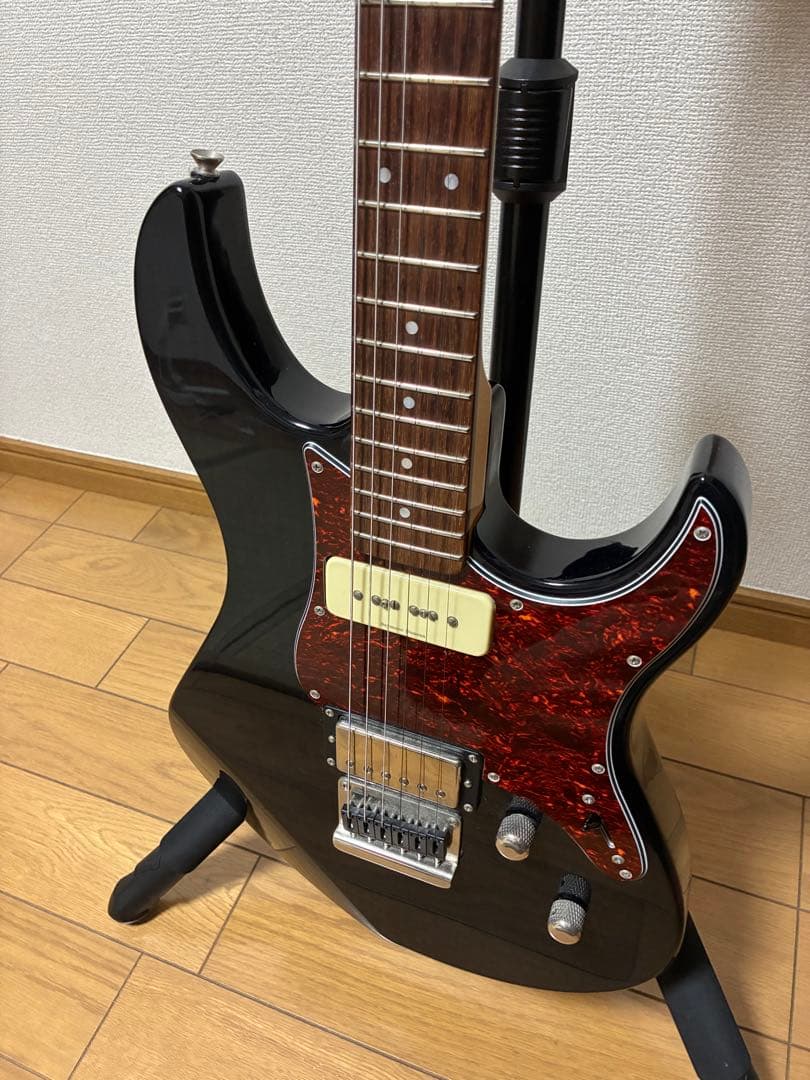 YAMAHA パシフィカ611 HFM ブラック エレキギター