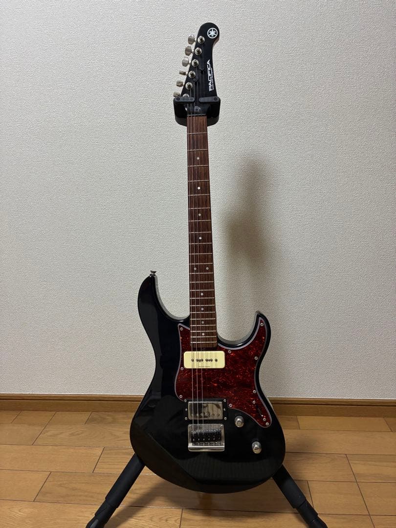 YAMAHA パシフィカ611 HFM ブラック エレキギター