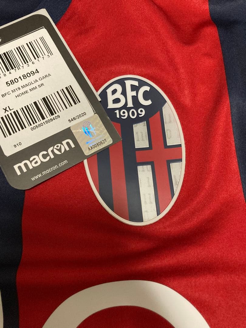 正規品未使用ボローニャFC19/20ホームユニフォームXLサイズ　macron