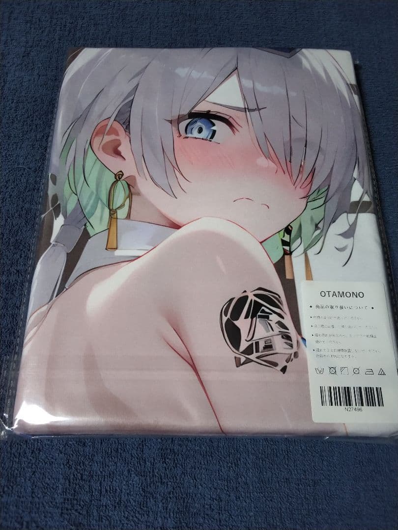 キャラクターバスタオル/タペストリーセット売り