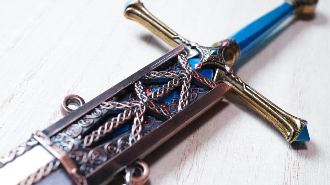 30cmカーリアの騎士剣 エルデンリング ミニ武器 キーホルダー アクセサリ