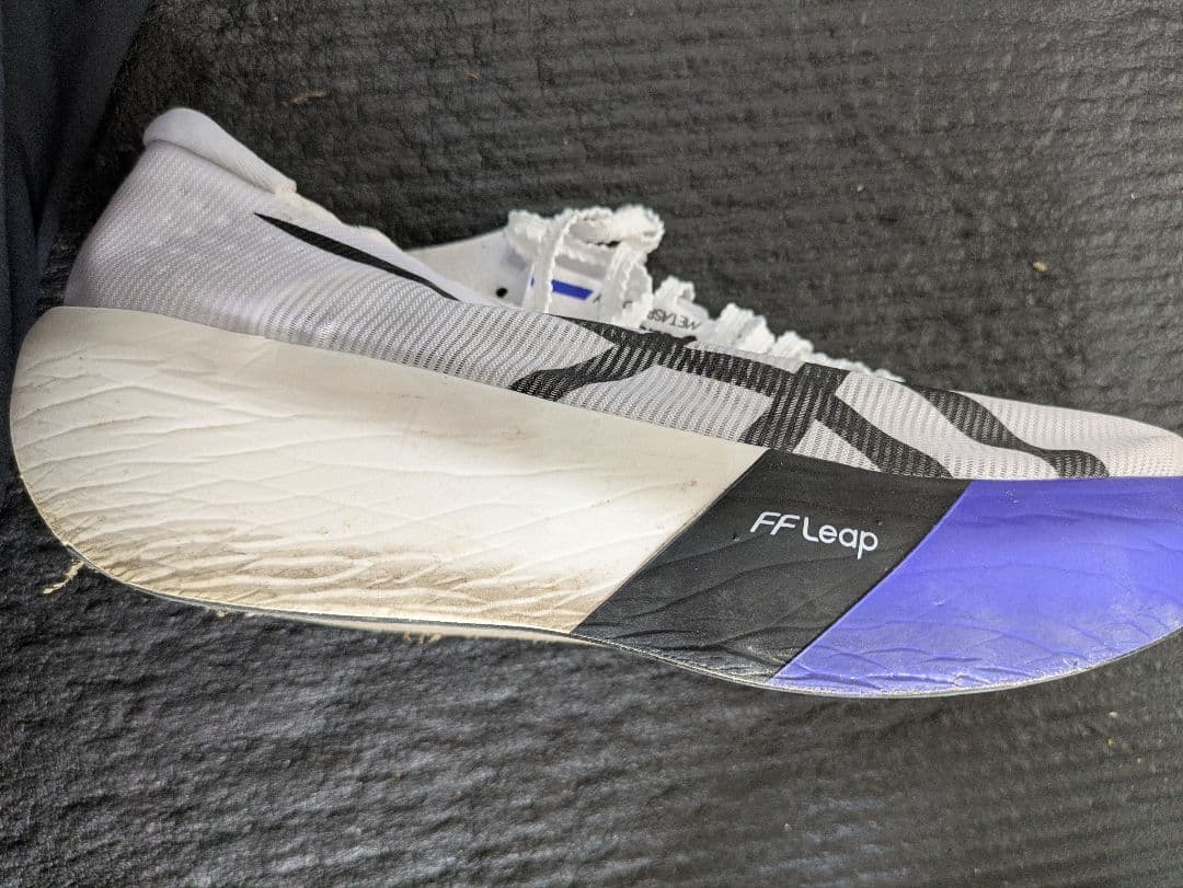 ASICS　メタスピード　レイ　26センチ　箱付き