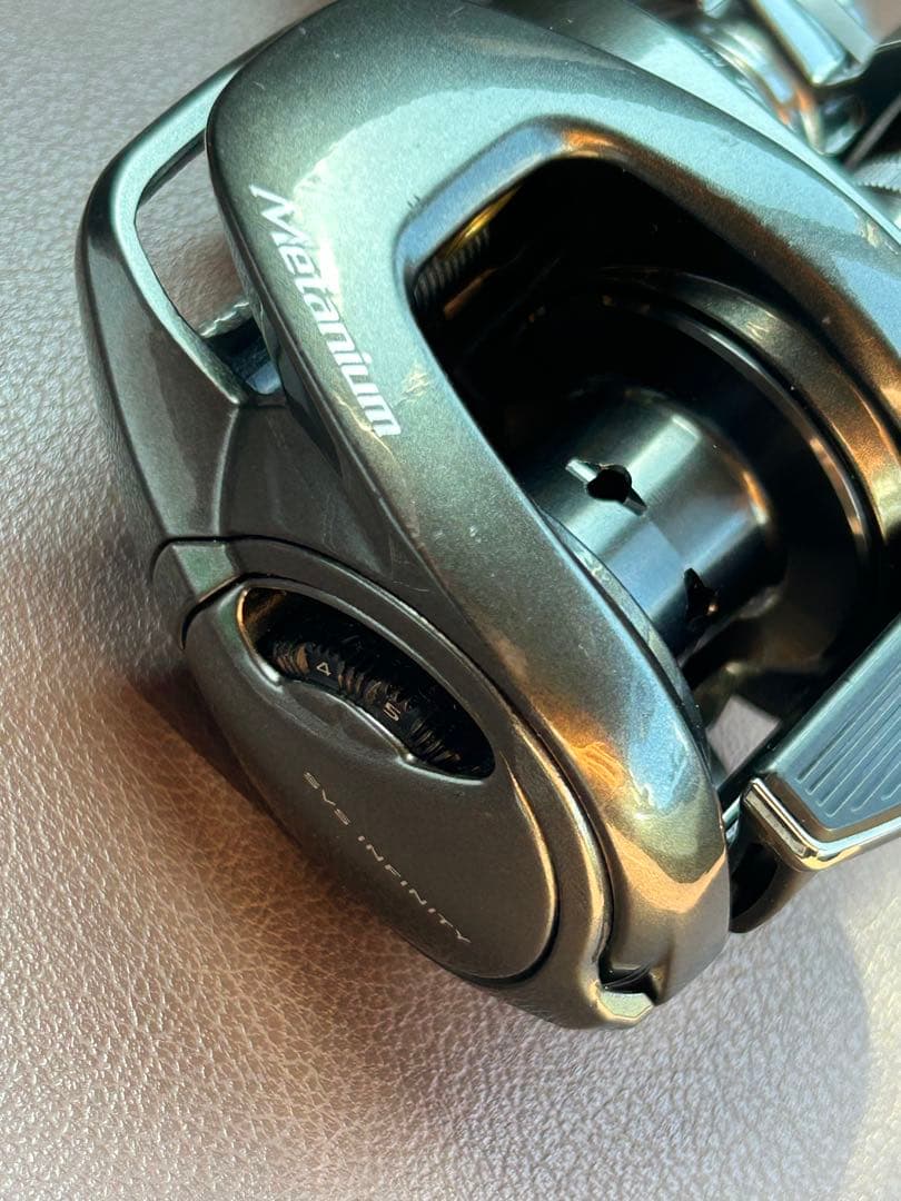 SHIMANO シマノ 20メタニウムHG 中古 右ハンドル