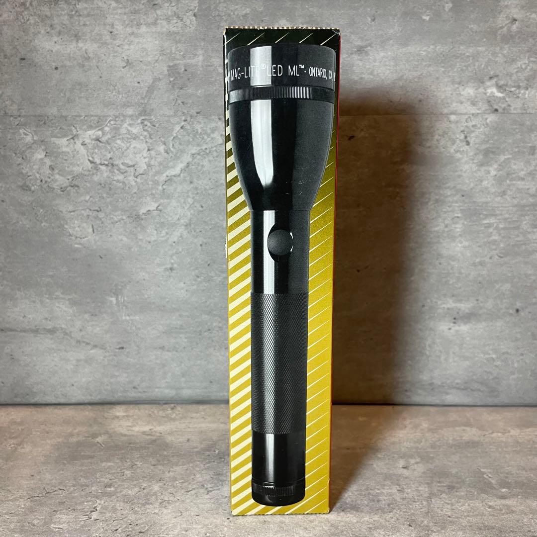 新品 MAGLITE ML100 LED 2-CELL C FLASHLIGHT