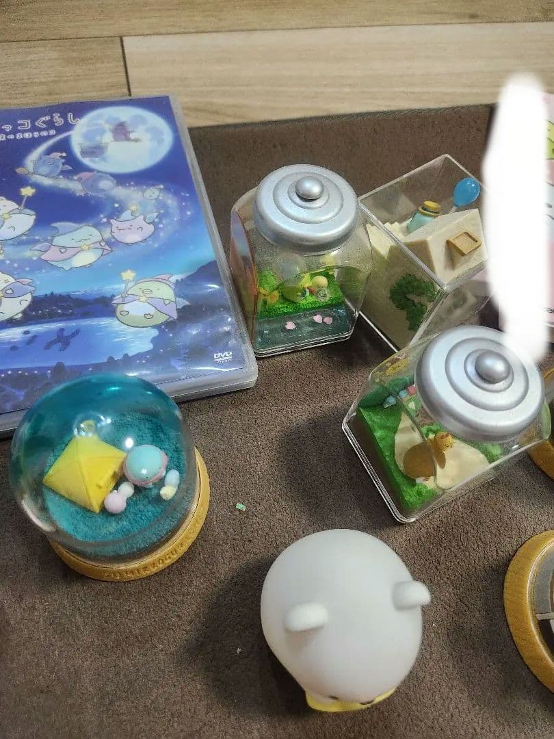 すみっコぐらし　まとめ売り　テラリウム DVD うちわなど