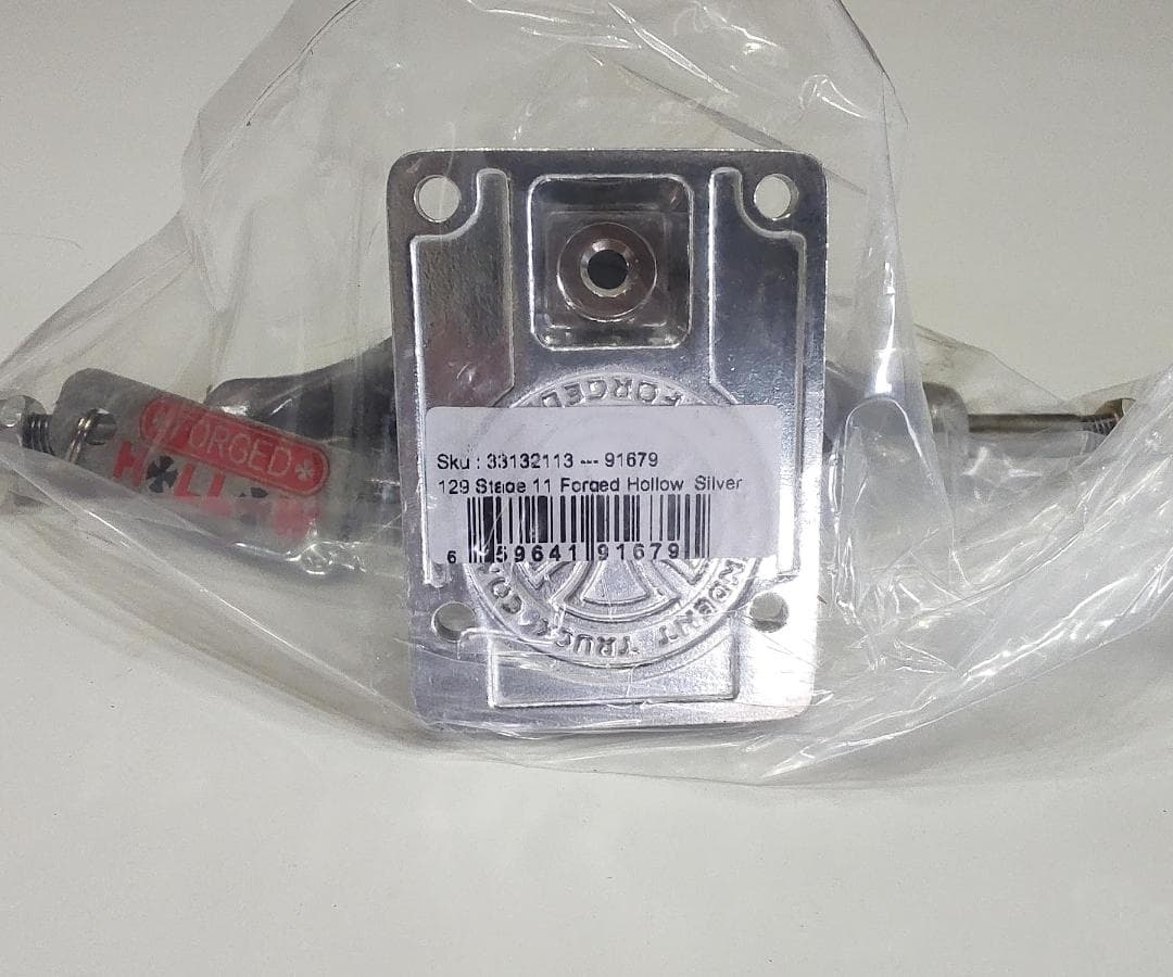 Independent Forged Hollow 129 Hi 新品 2個