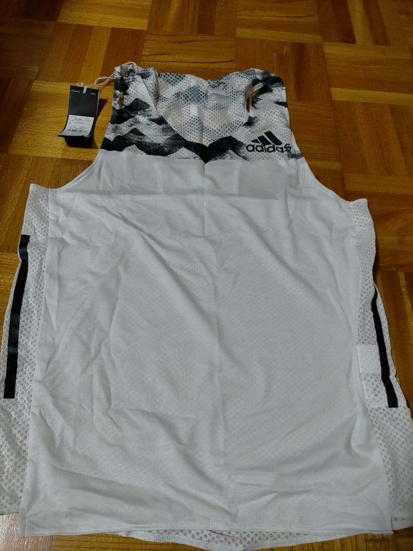 アディダス ランニング adizero シングレットメンズ　M