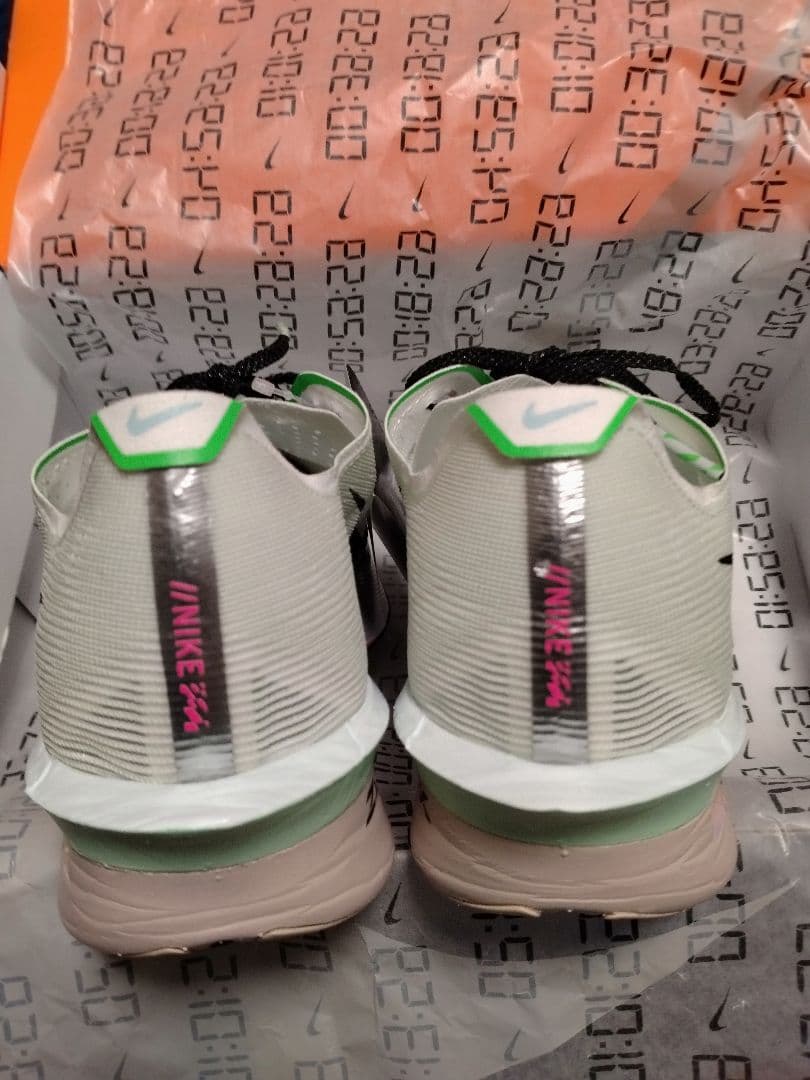 ナイキ NIKE ズームX ヴェイパーフライネクスト%4　27.0cm新品未使用