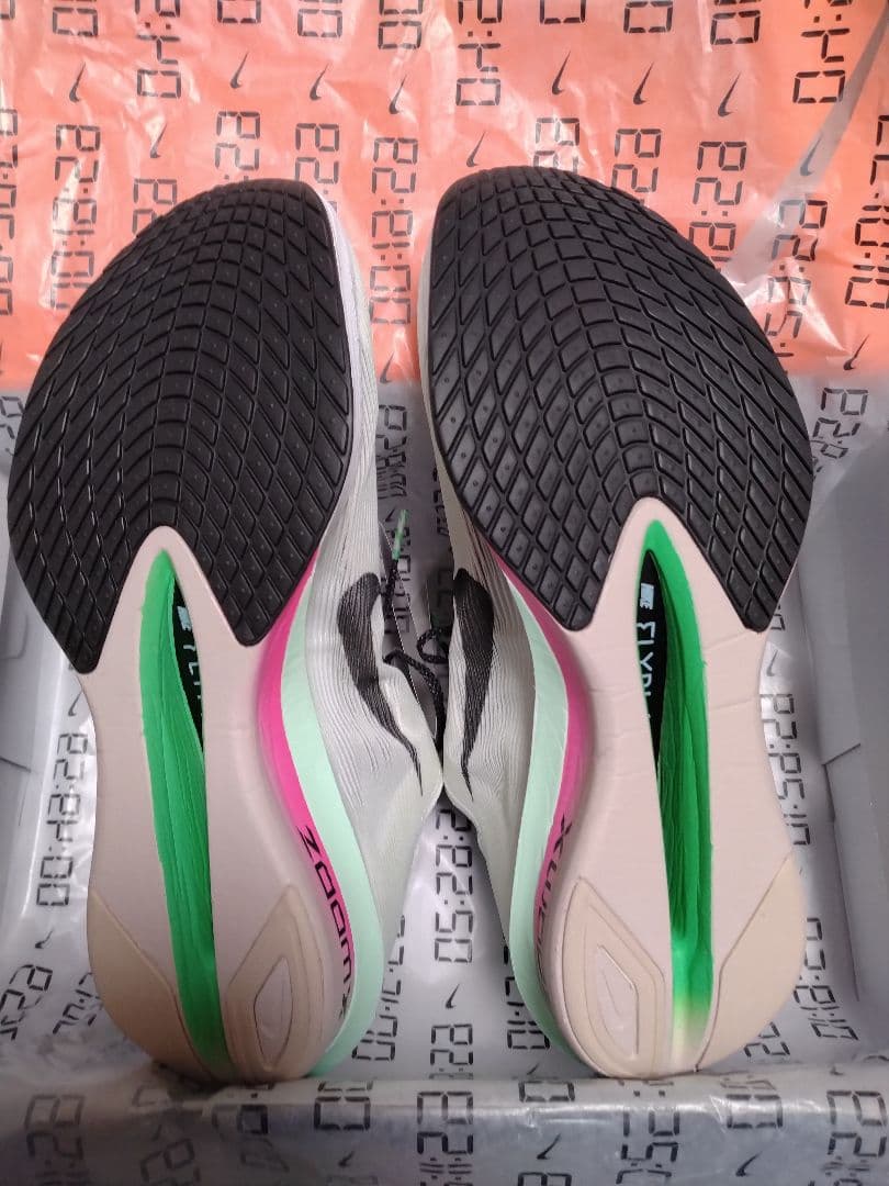 ナイキ NIKE ズームX ヴェイパーフライネクスト%4　27.0cm新品未使用