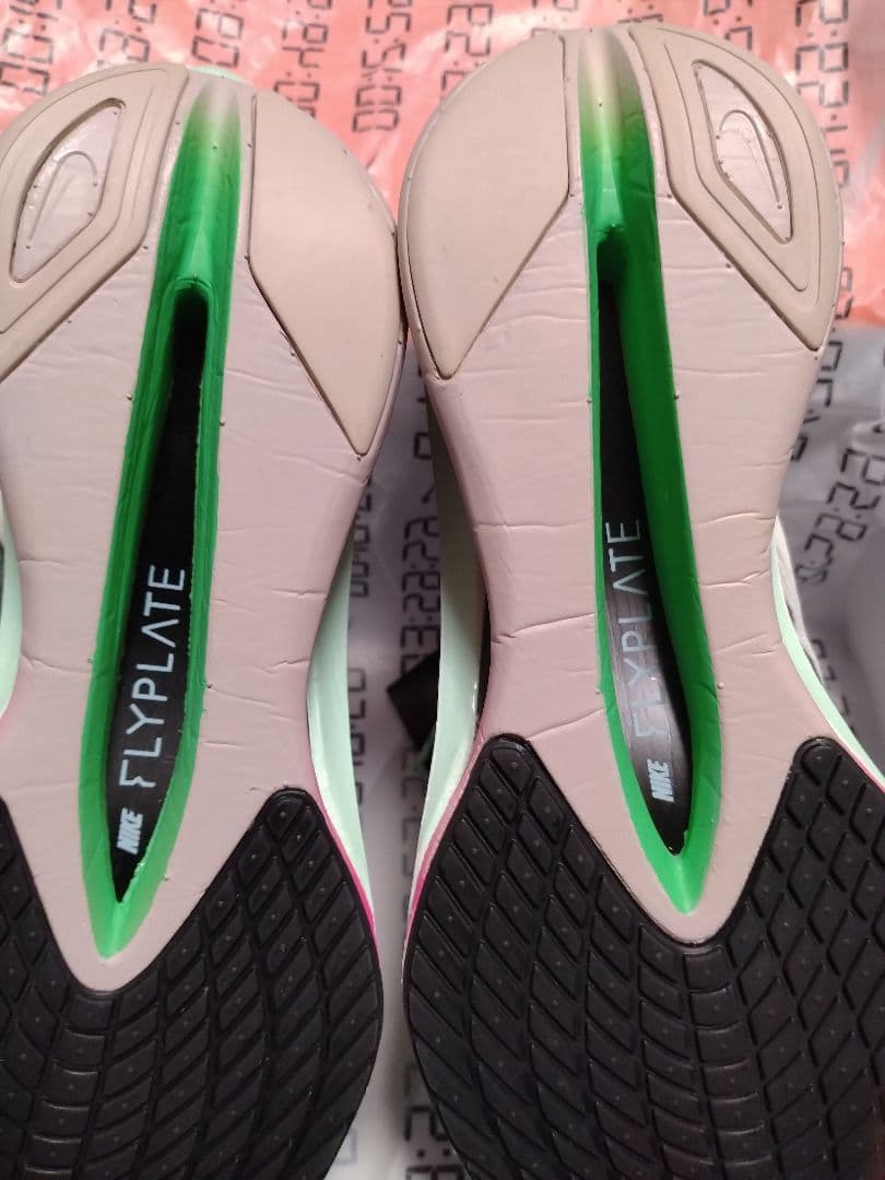 ナイキ NIKE ズームX ヴェイパーフライネクスト%4　27.0cm新品未使用