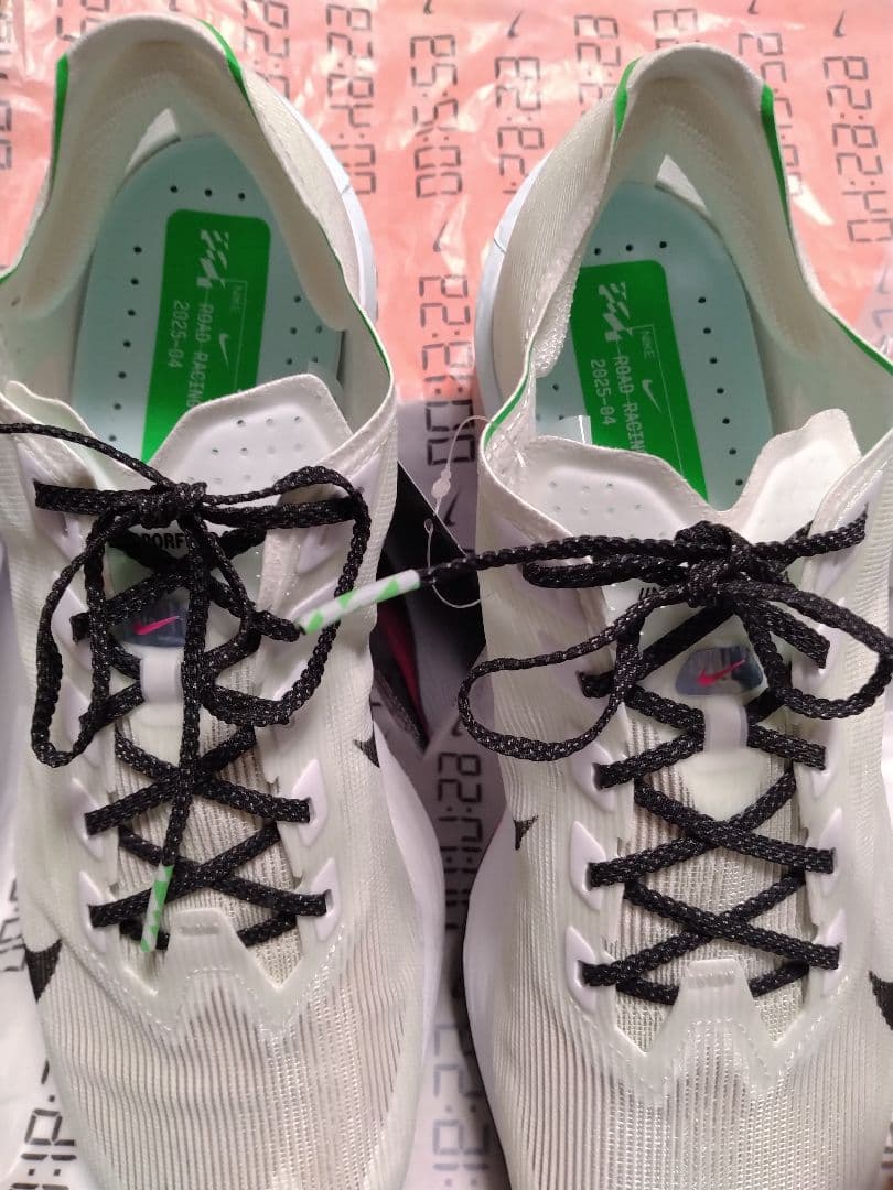 ナイキ NIKE ズームX ヴェイパーフライネクスト%4　27.0cm新品未使用