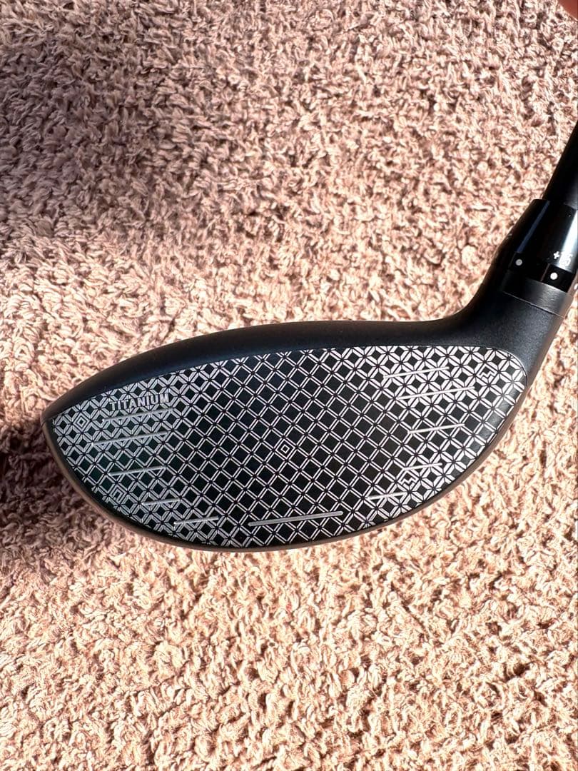 ONOFF オノフ2026赤フェアウェイウッド　5W(18°)