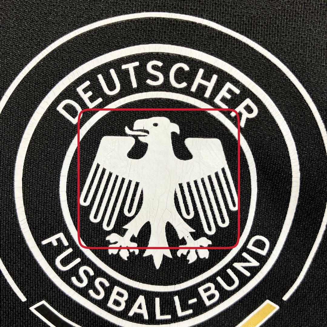 adidas サッカードイツ代表 トレーニングシャツ 古着 三本線 ブラック