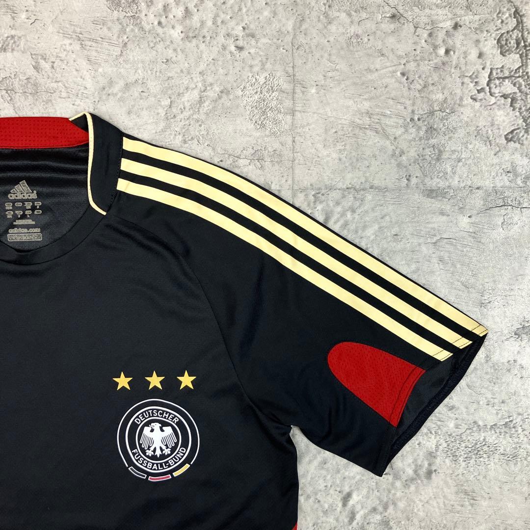 adidas サッカードイツ代表 トレーニングシャツ 古着 三本線 ブラック