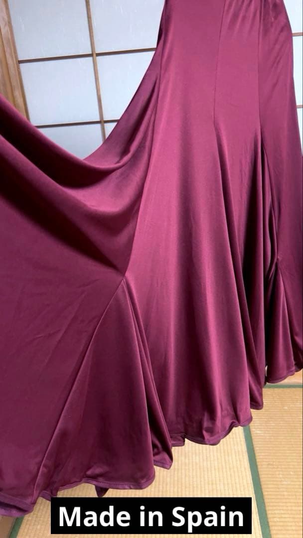 [新品] スペイン製フラメンコファルダ・サイズM・8000円‼️