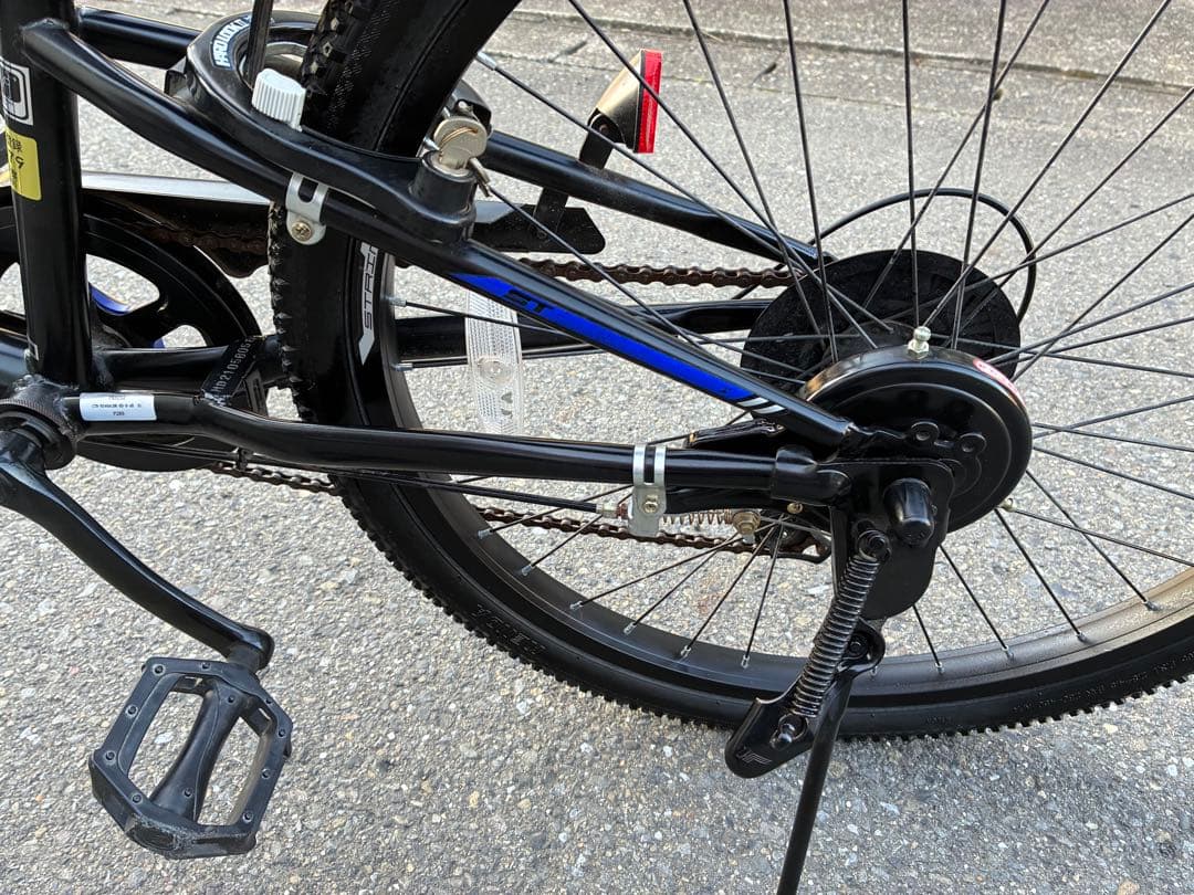 24インチ　子供用自転車 ブラックとブルー