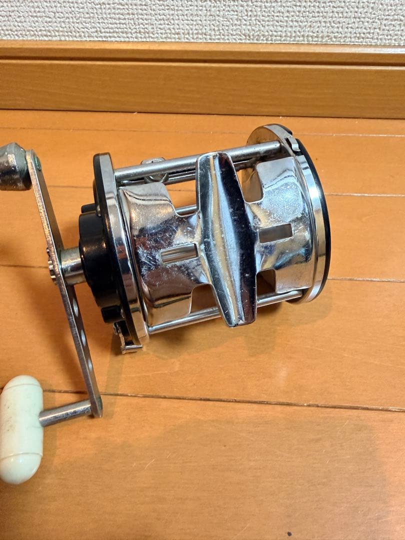 Dynamic 700S 両軸リール ダイワ　Daiwa 廃盤