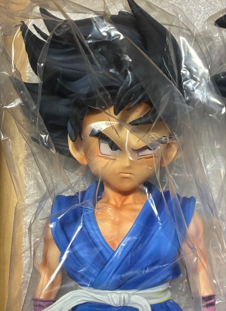ドラゴンボール　孫悟空　顔変えパーツ付き　新品未使用品。