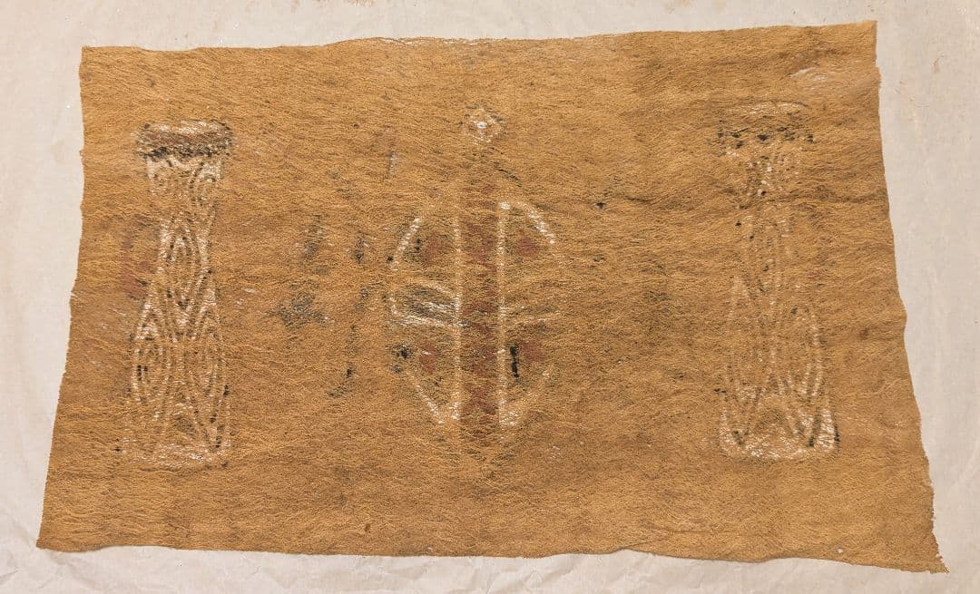 インドネシア　パプア　樹皮絵画　太鼓　ティファ