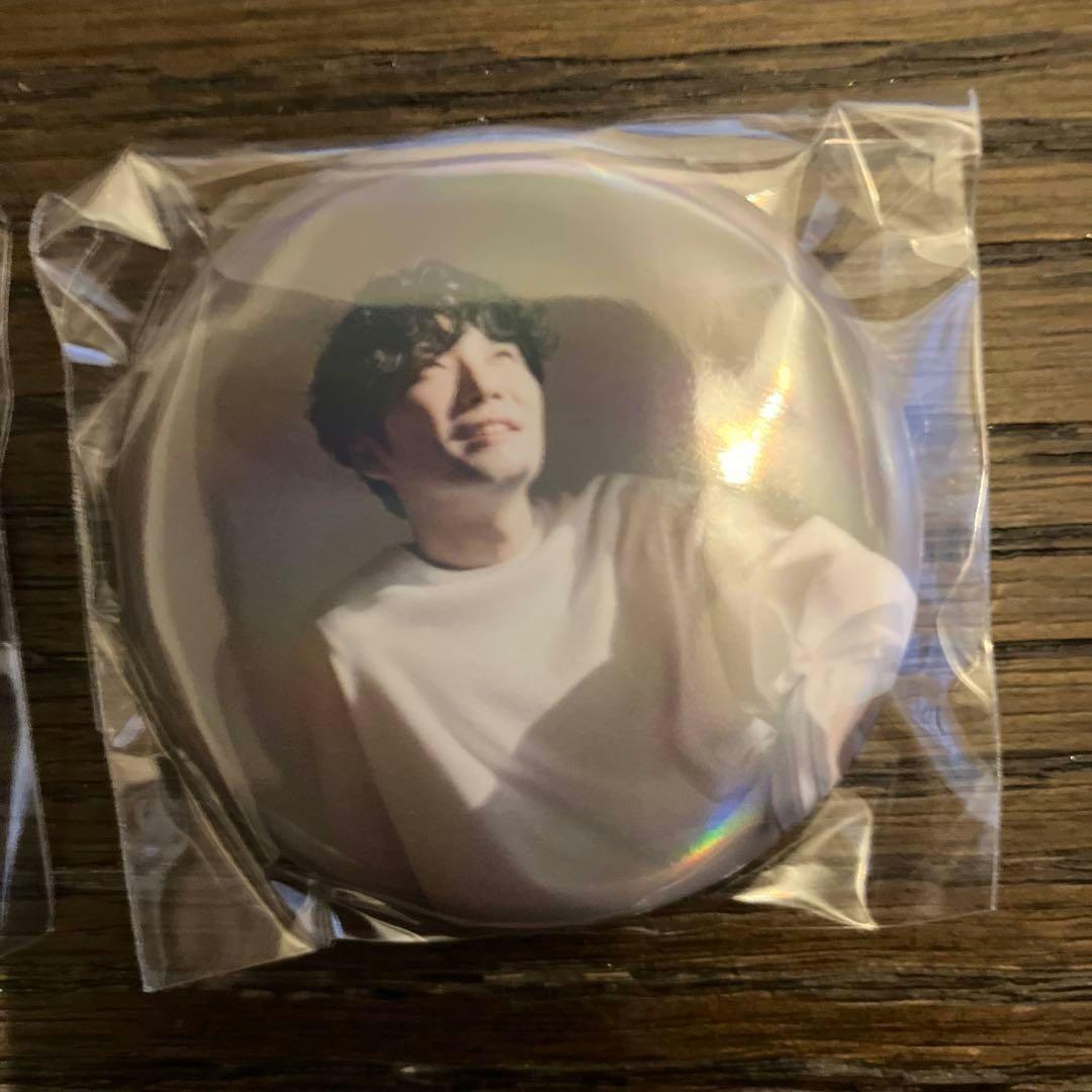 星野源缶バッジ 8個セット