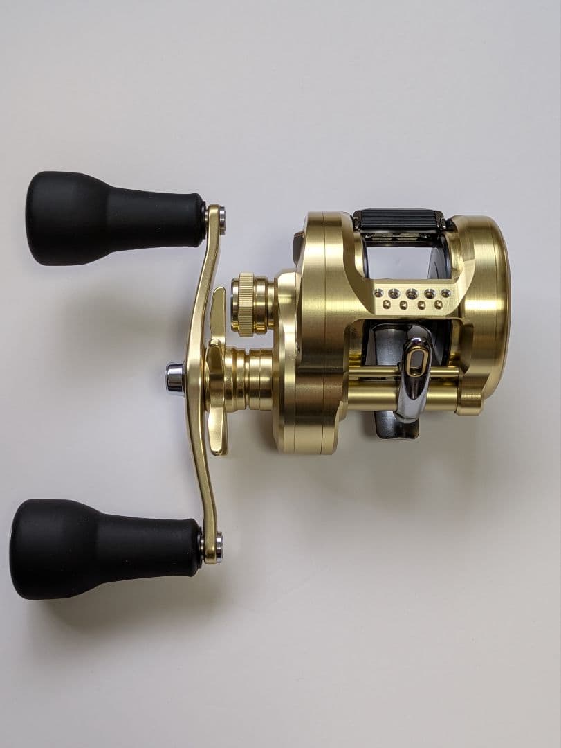 CALCUTTA CONQUEST MD 300XGLH 右巻き