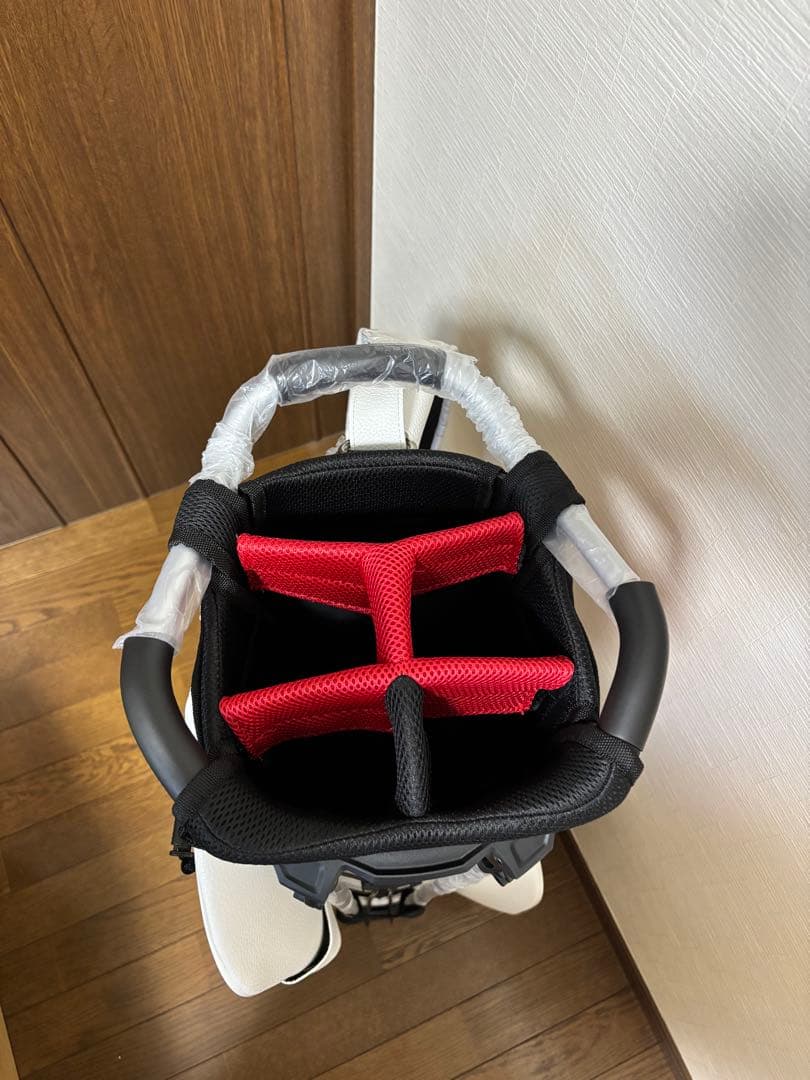 新品！ トミーヒルフィガー スタンド キャディバッグ 9.0型 3.7kg