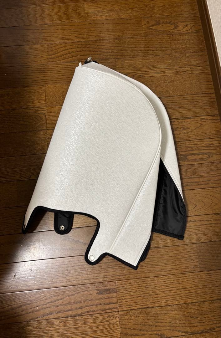 新品！ トミーヒルフィガー スタンド キャディバッグ 9.0型 3.7kg