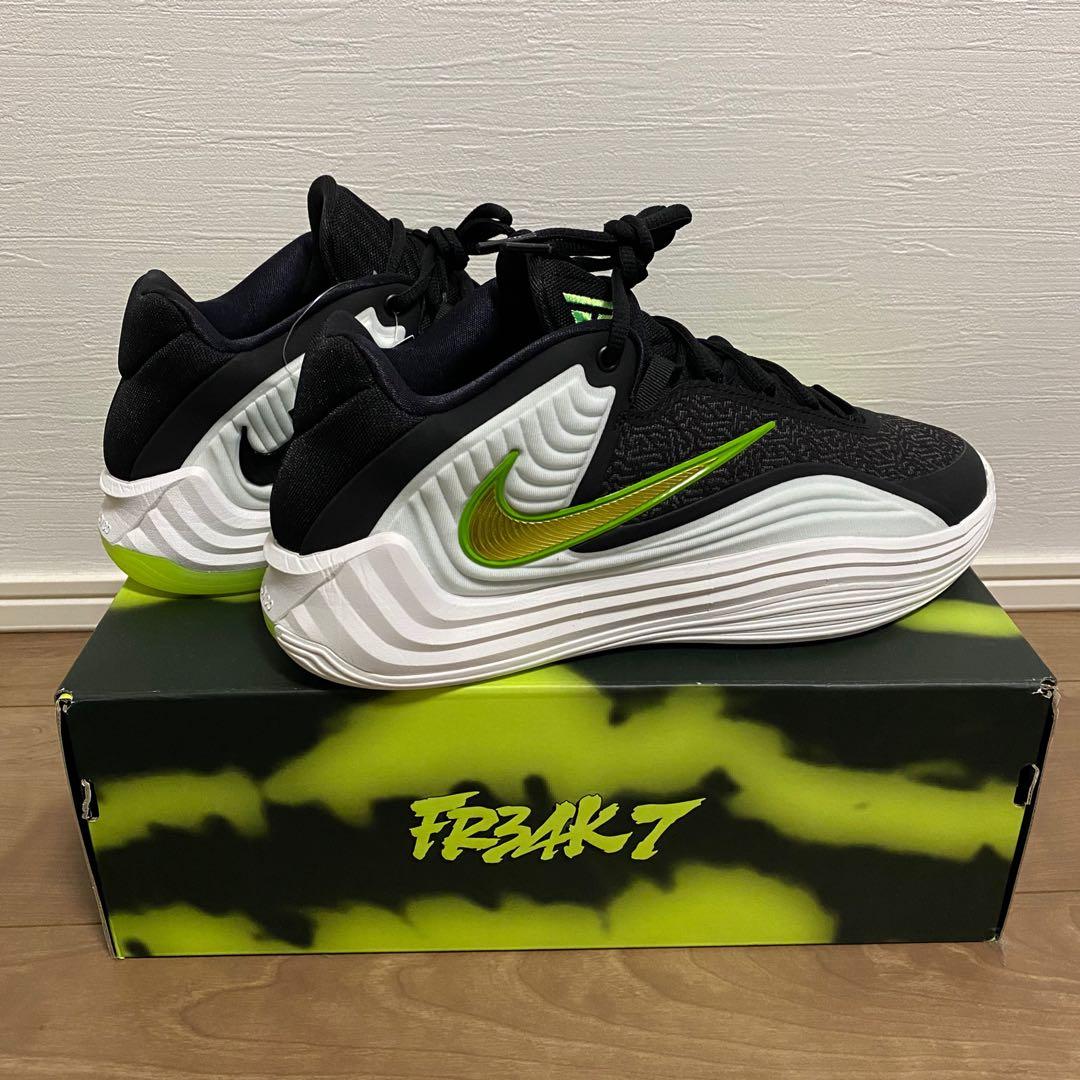 【新品未使用】Nike Giannis Freak 7 28.0cm