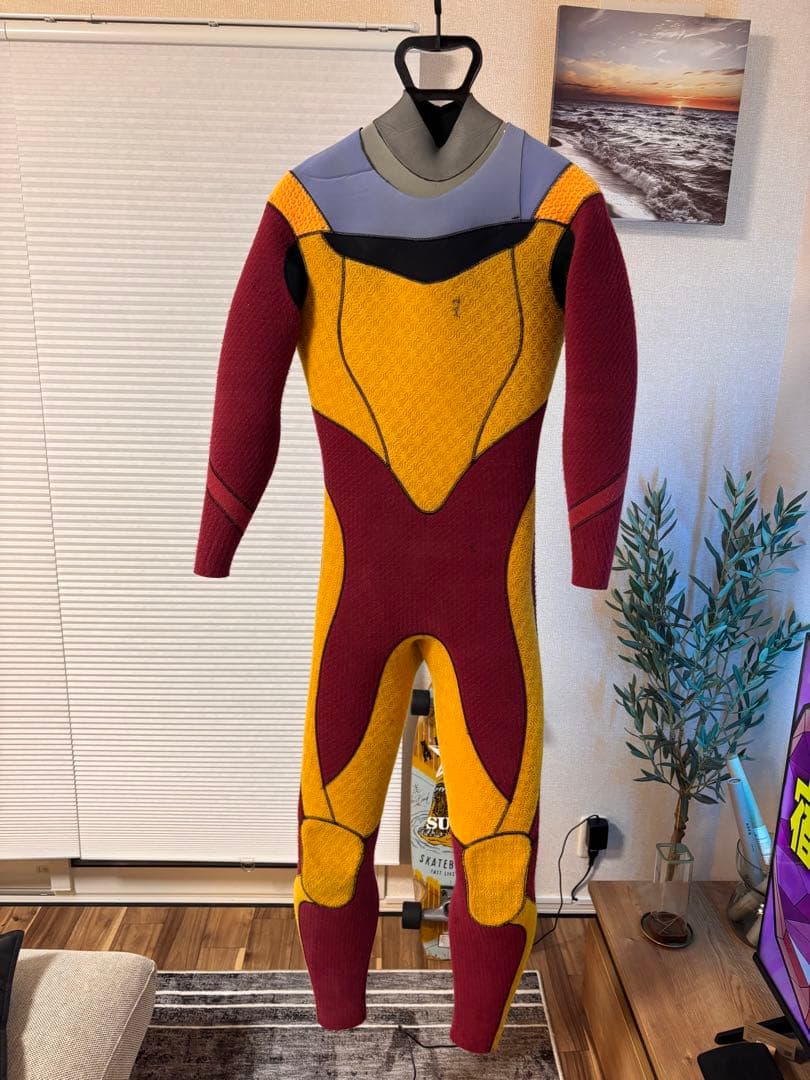 美品 ウエットスーツ 5mmセミドライフルスーツ　MB