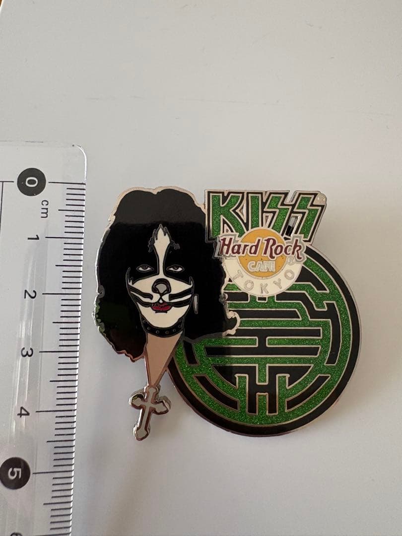ハードロックカフェ　KISS ピンズ4点