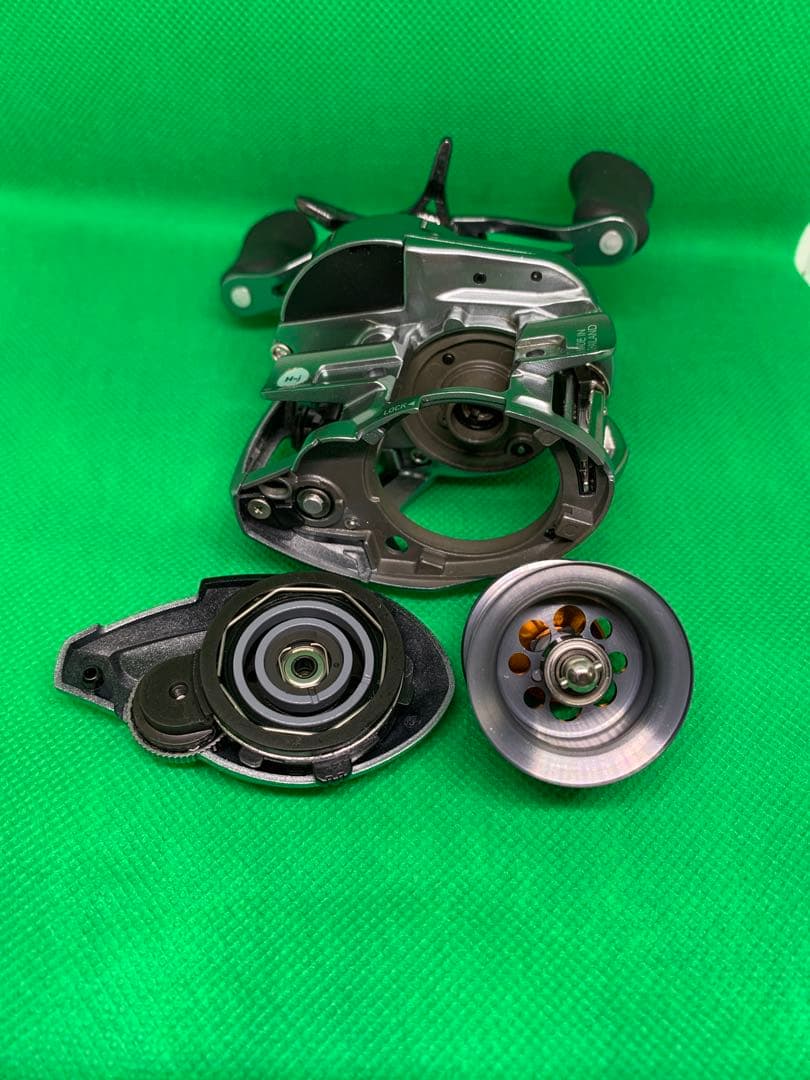 【 美品 】22アルファス SV TW 800S-XHL シャロースプール