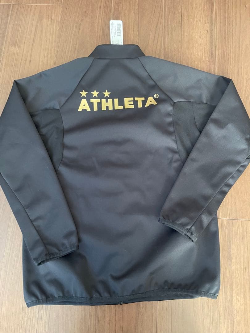 新品　ATHLETA ブラック　ジャージ 160㎝