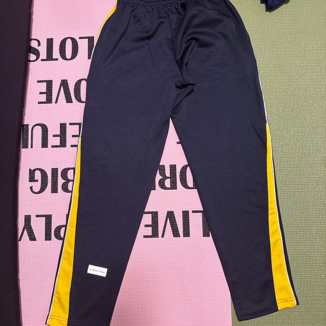 【美品】Liberta リベルタ　ジャージ　160