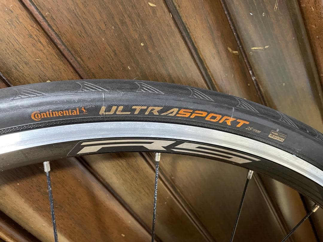 SHIMANO WH-RS010クリンチャー105スプロケット付き