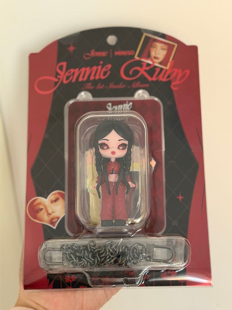 MINISO × Jennie 中国限定 立体キーホルダー Bタイプ 未開封