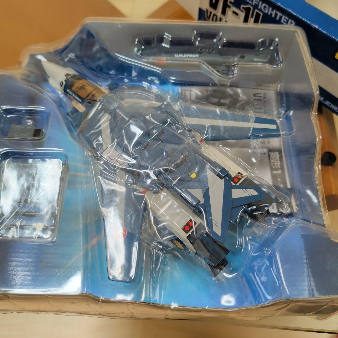 「超時空要塞マクロス」「1/55 可変バルキリー VF-1J マックス機」