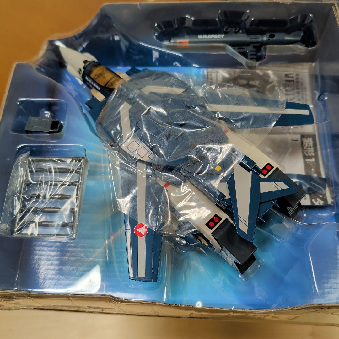 「超時空要塞マクロス」「1/55 可変バルキリー VF-1J マックス機」