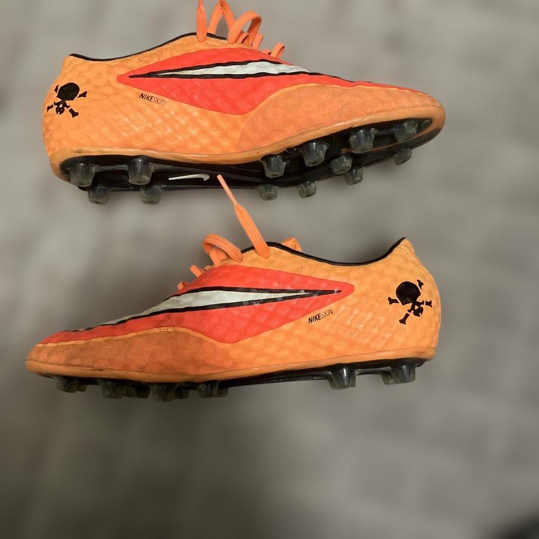 Nike ハイパーベノム