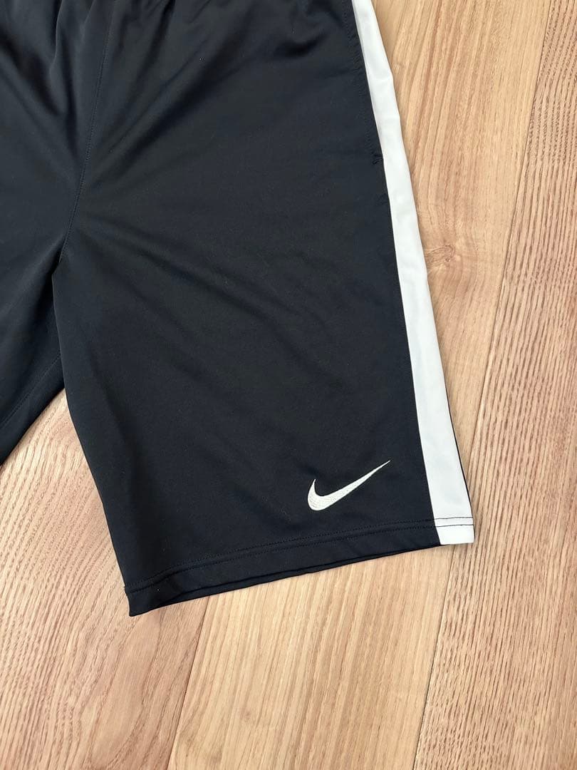 【非売品】NIKEハーフパンツ(鹿島アントラーズ選手移動着)