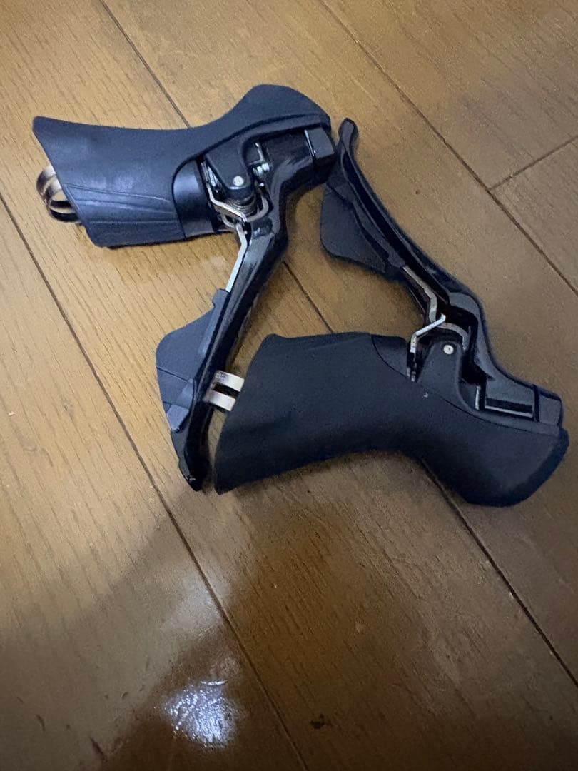 早い者勝ち‼️SHIMANO ST-R7000 105 STI リムブレーキ用